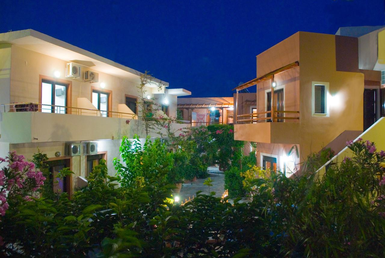 Lito Apartments Paleochora ภายนอก รูปภาพ