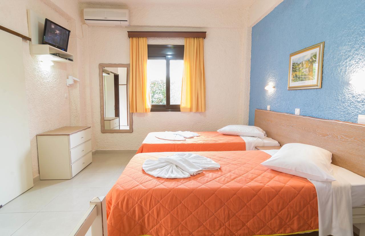 Lito Apartments Paleochora ภายนอก รูปภาพ