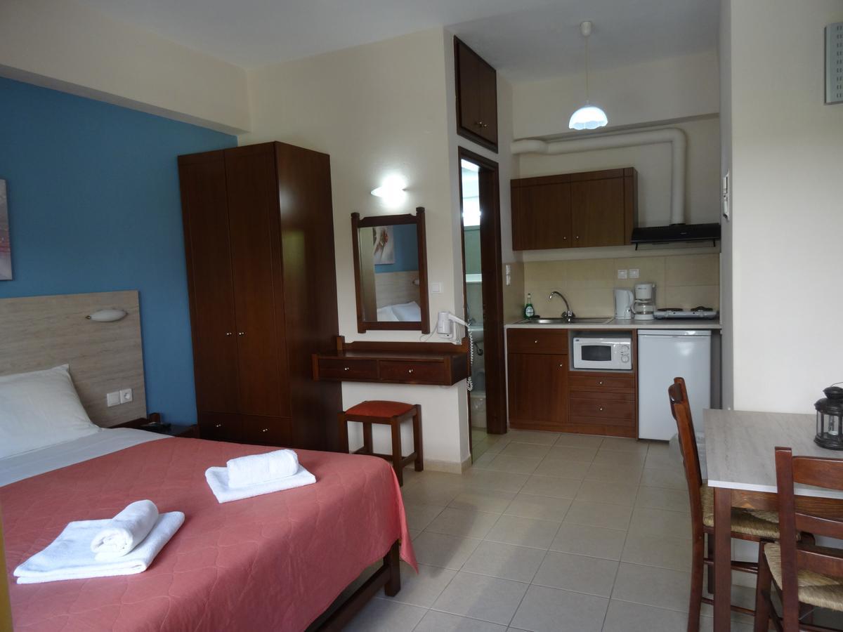 Lito Apartments Paleochora ภายนอก รูปภาพ